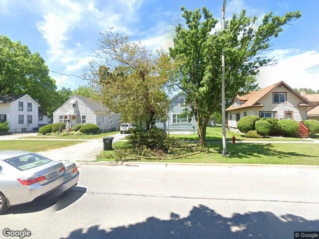 House image located at South Holland, IL 60473