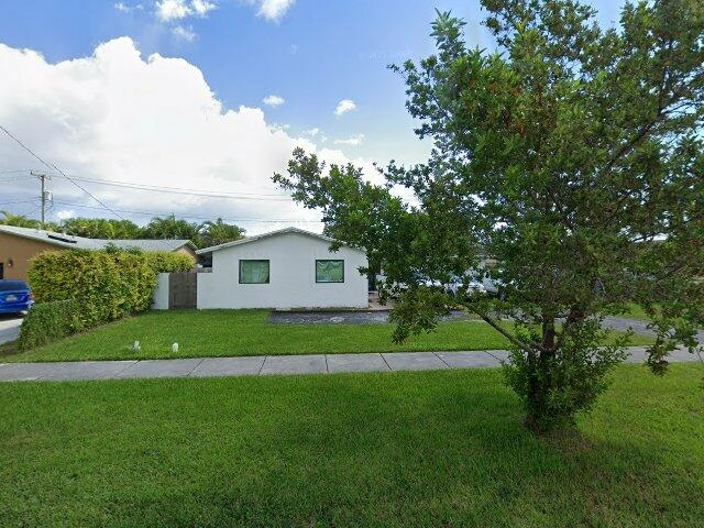 House image located at Miami, FL 33157