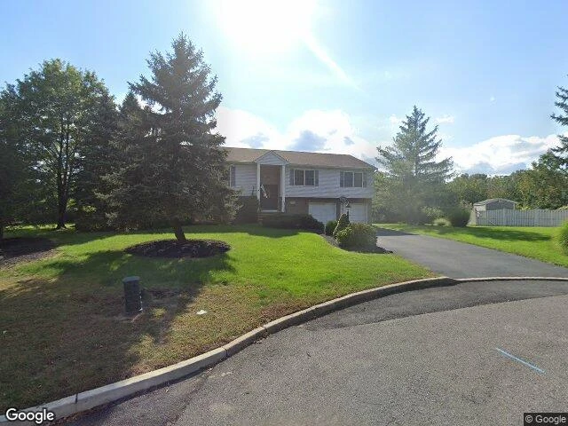 House image located at Waldwick, NJ 07463