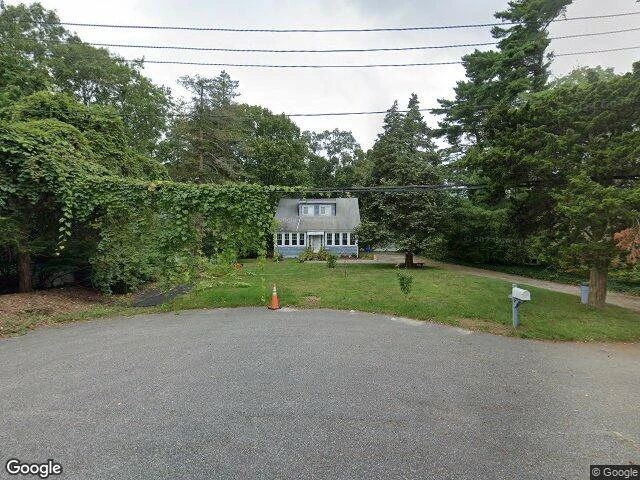 House image located at Hauppauge, NY 11788