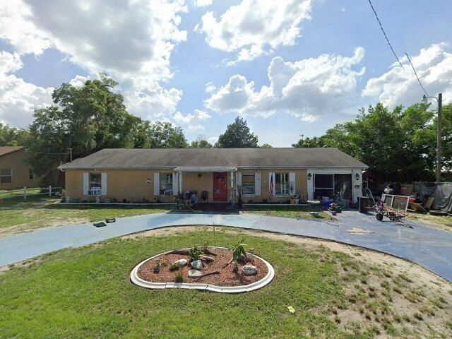 House image located at Brooksville, FL 34613