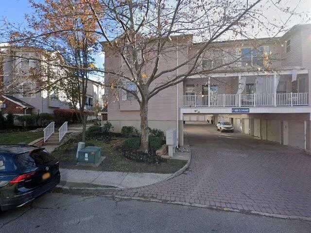 House image located at Perth Amboy, NJ 08861