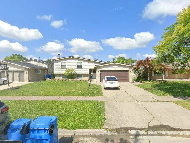 House image located at Dearborn Heights, MI 48127