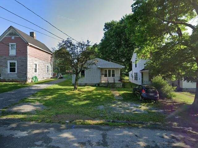 House image located at Hillsboro, OH 45133