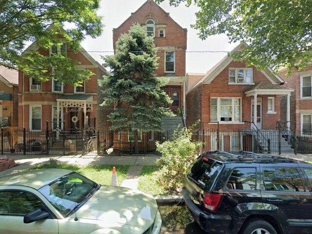 House image located at Chicago, IL 60608