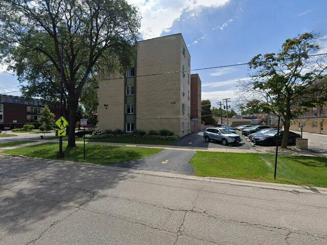 House image located at Chicago, IL 60630