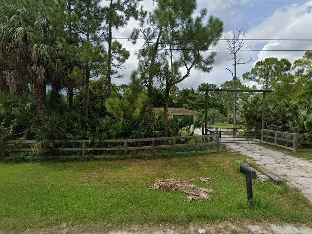 House image located at Loxahatchee, FL 33470