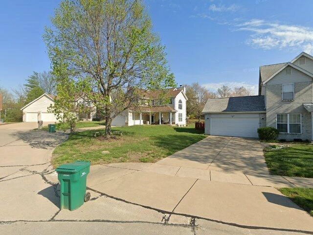 House image located at Florissant, MO 63034