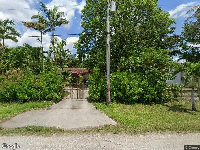 House image located at Miami, FL 33187