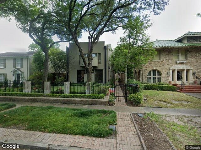 House image located at Houston, TX 77005