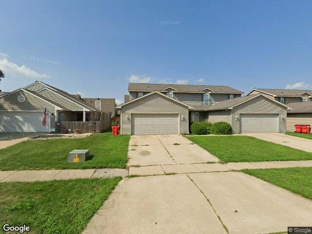 House image located at Champaign, IL 61822