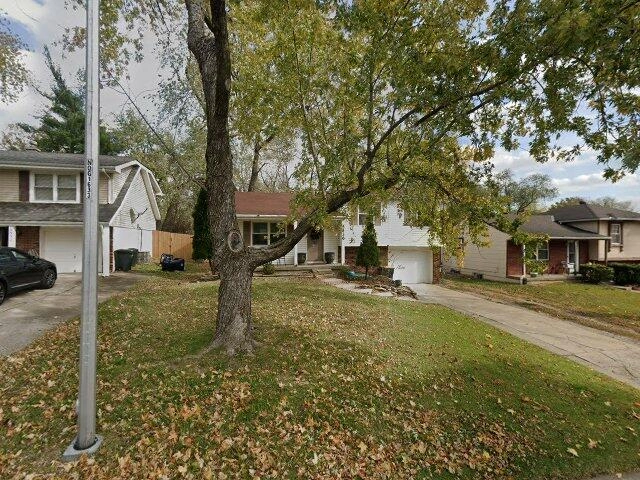 House image located at Kansas City, MO 64119