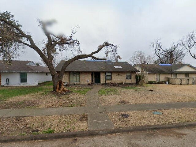 House image located at Dallas, TX 75220