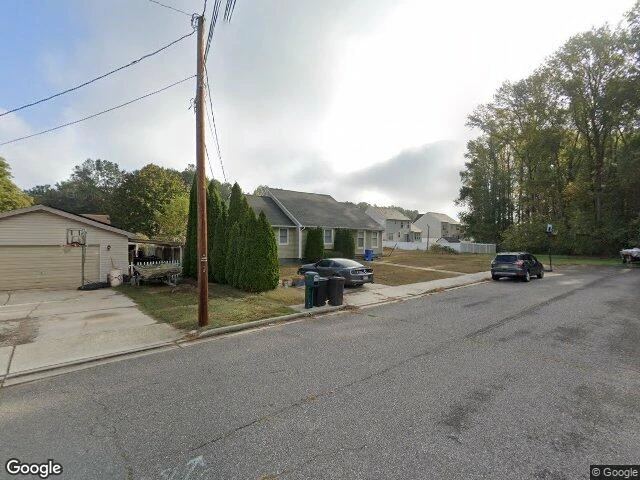 House image located at Pennsville, NJ 08070