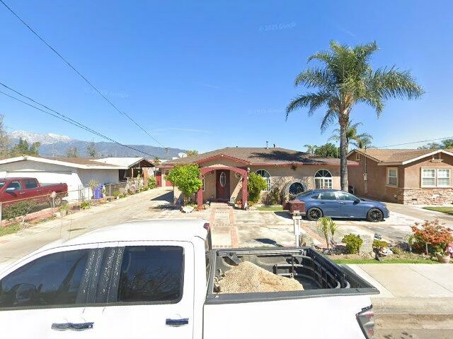 House image located at Fontana, CA 92335