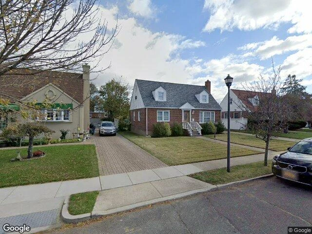 House image located at Franklin Square, NY 11010