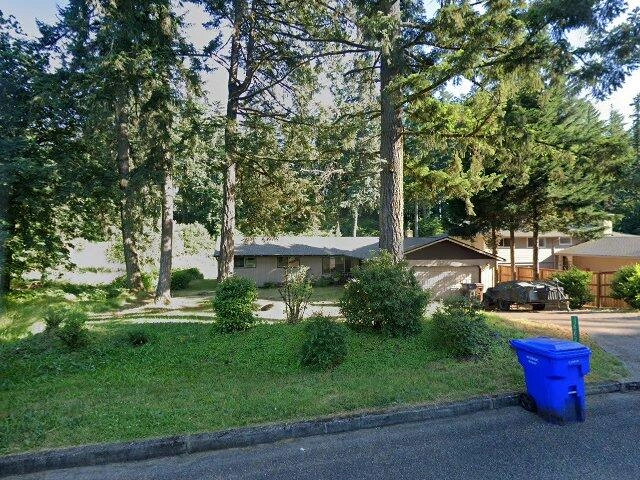 House image located at Oregon City, OR 97045