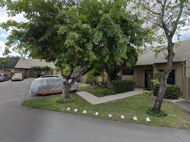 House image located at Miami, FL 33179