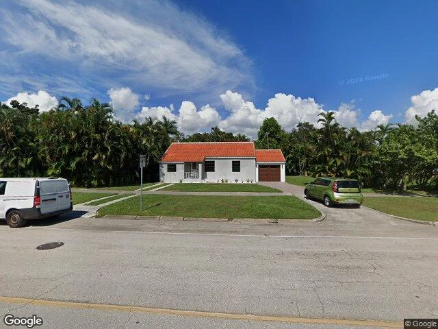 House image located at Fort Myers, FL 33901