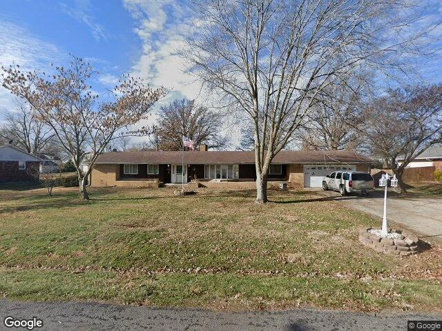 House image located at Hoffman, IL 62250