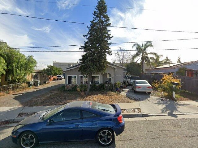 House image located at Corona, CA 92882