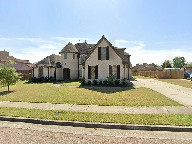 House image located at Memphis, TN 38125