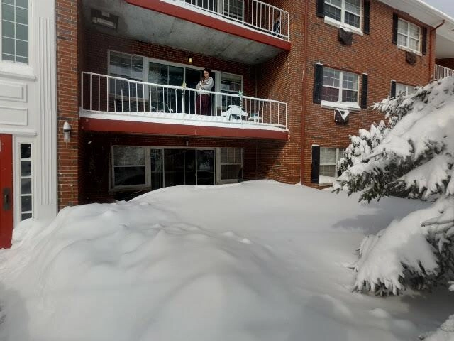 House image located at Granite City, IL 62040