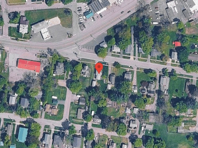 House image located at Newark, NY 14513