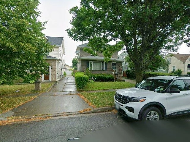 House image located at Belleville, IL 62220