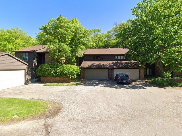 House image located at Flint, MI 48532