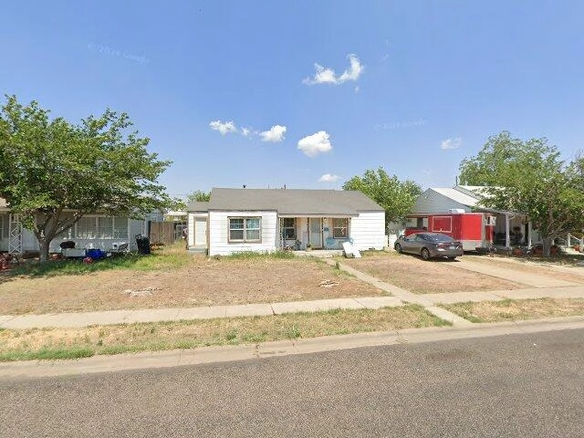 House image located at Farmington, NM 87401