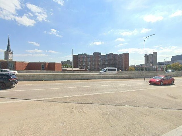 House image located at Freeport, IL 61032