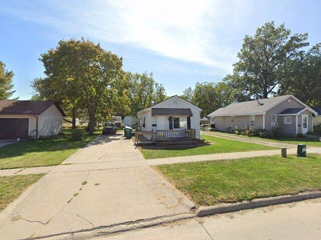 House image located at Indianola, IA 50125