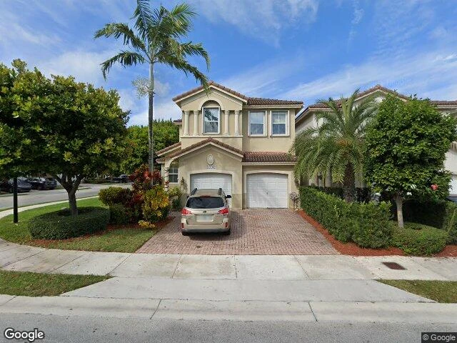 House image located at Miami, FL 33178