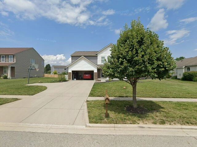 House image located at Grove City, OH 43123