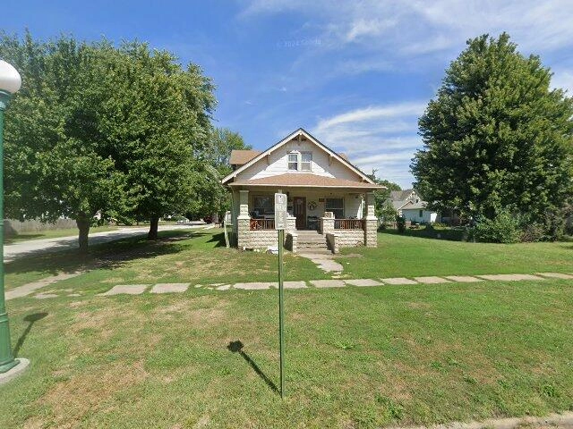 House image located at Hiawatha, KS 66434
