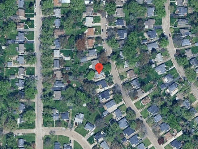 House image located at Indianapolis, IN 46220