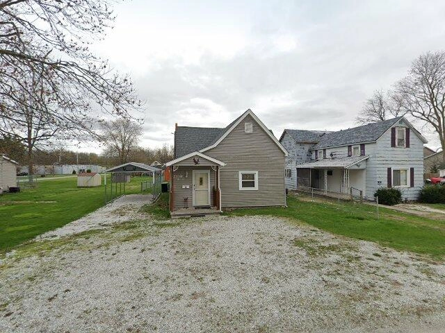 House image located at Elwood, IN 46036
