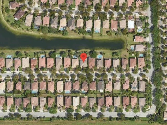 House image located at Hollywood, FL 33027