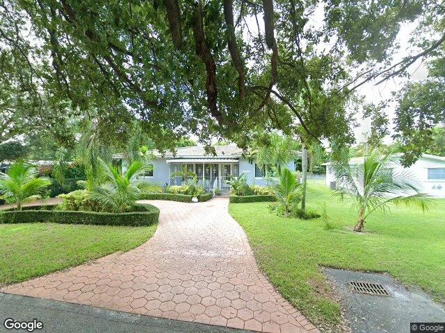 House image located at Miami, FL 33168