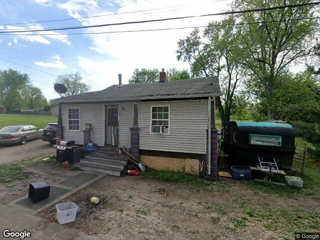 House image located at Lincoln, IL 62656