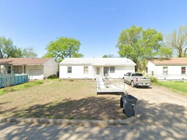 House image located at Indianapolis, IN 46219