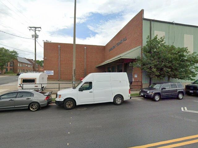 House image located at Staunton, IL 62088