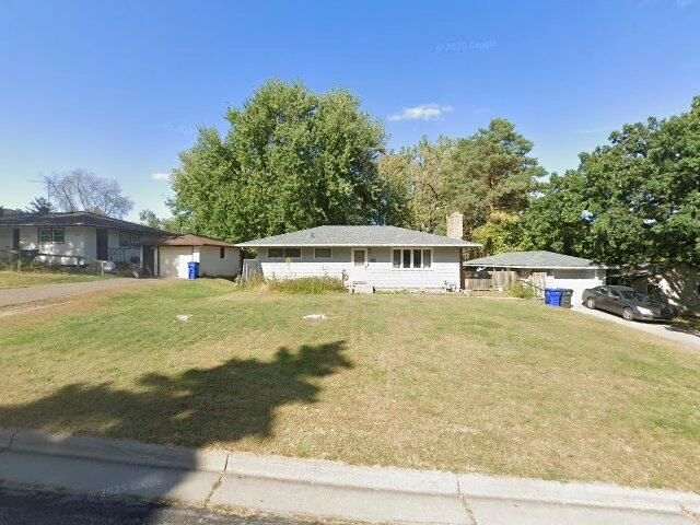House image located at Saint Paul, MN 55106