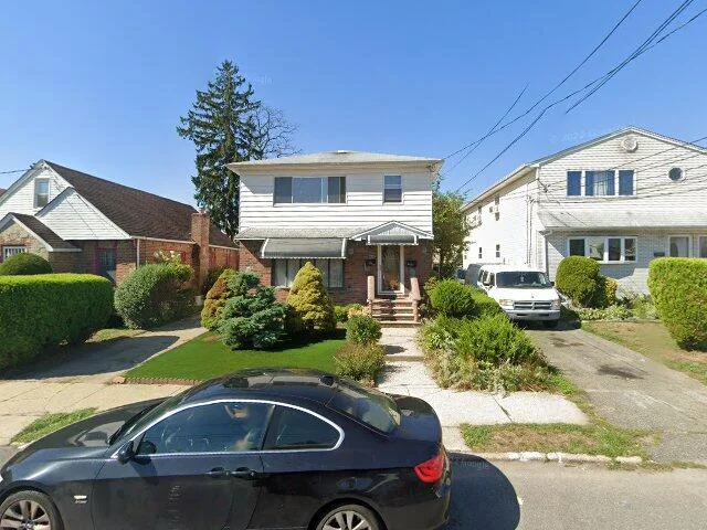 House image located at Saint Albans, NY 11412