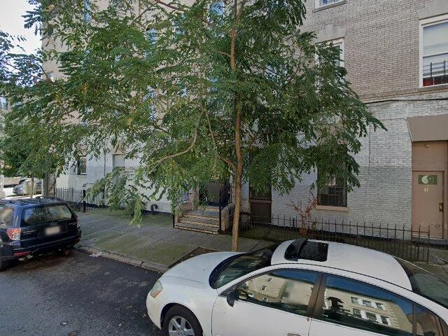 House image located at Houston, TX 77006