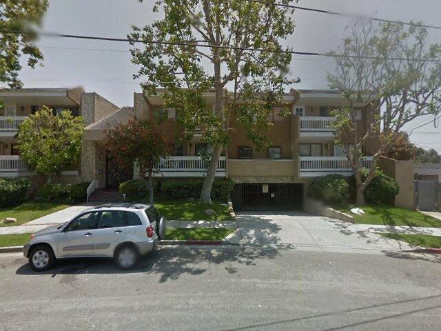 House image located at Inglewood, CA 90302