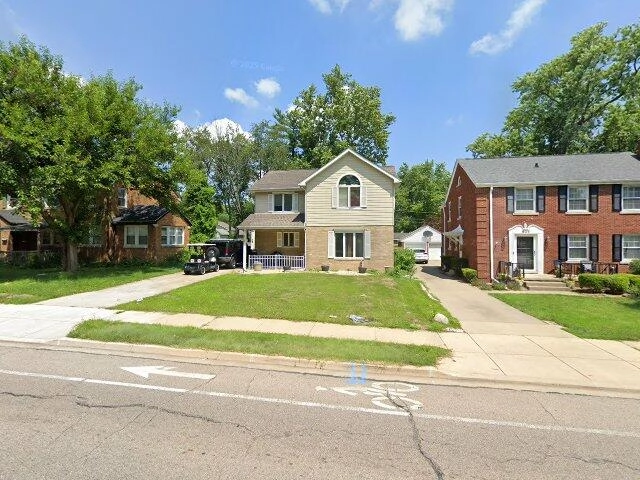 House image located at Peoria, IL 61604