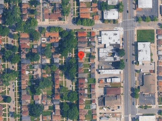 House image located at Chicago, IL 60652
