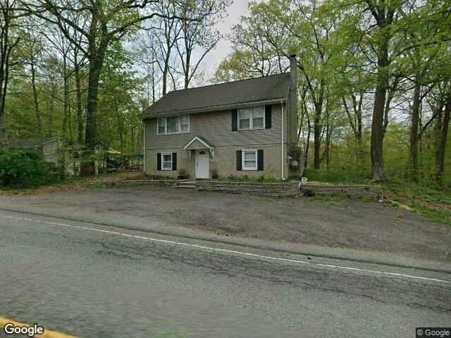 House image located at Highland Lakes, NJ 07422